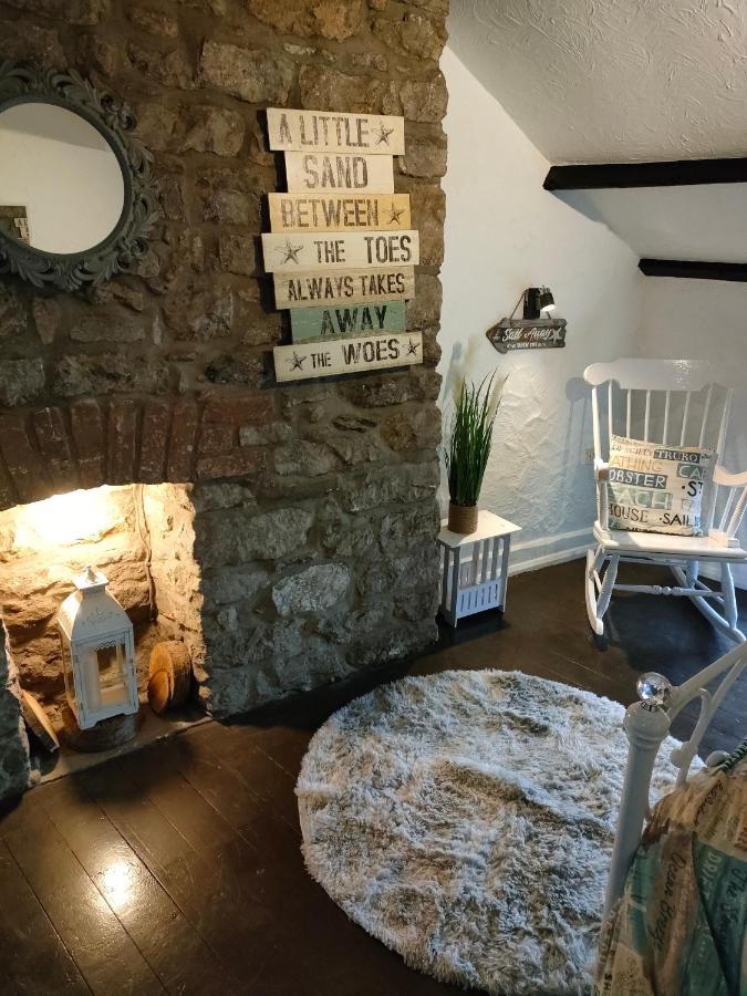 Fishermen's With Log Burner, 2 Bathrooms & Sea Views From Garden Terraces Holiday home