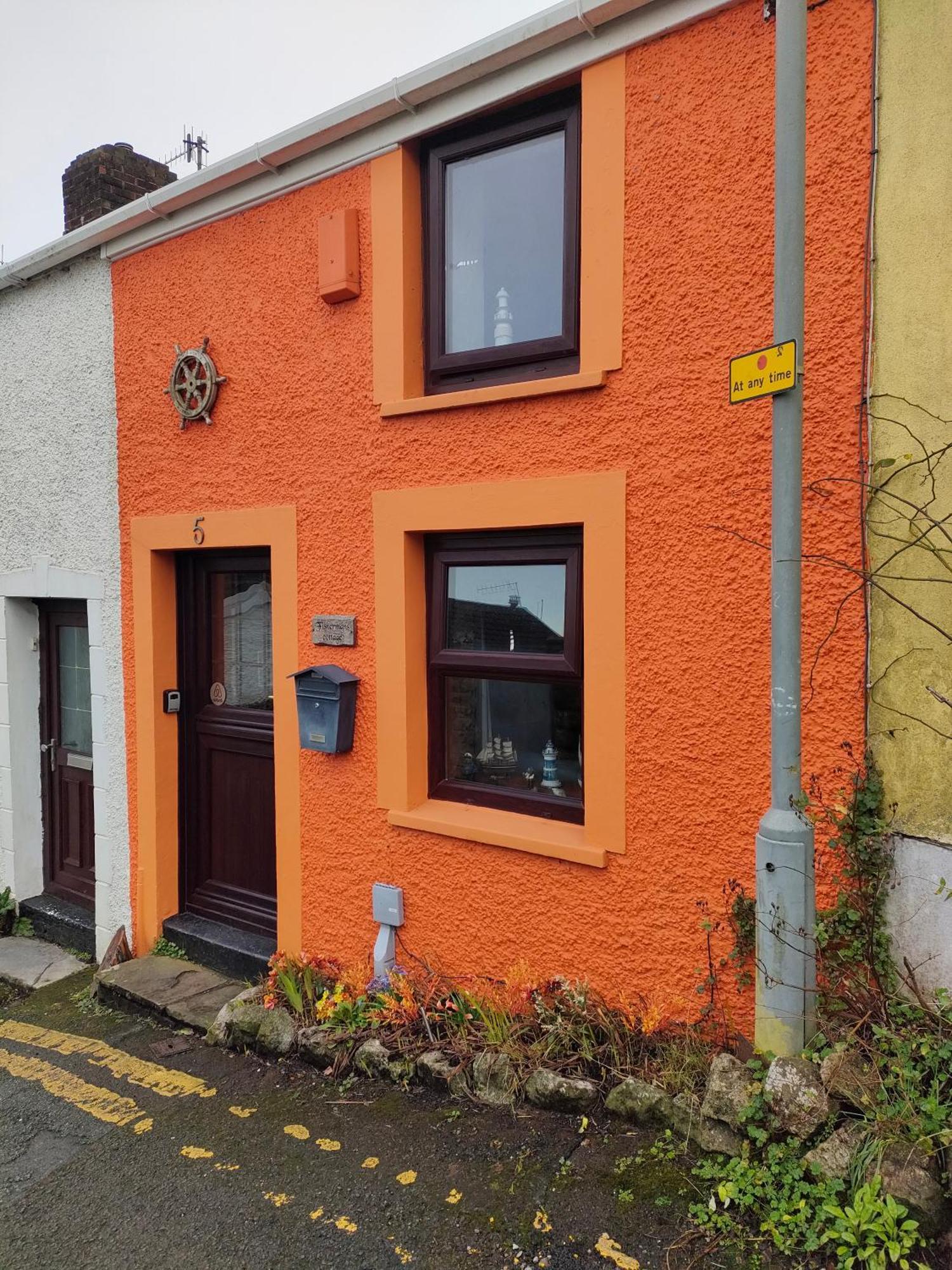 Fishermen's With Log Burner, 2 Bathrooms & Sea Views From Garden Terraces The Mumbles