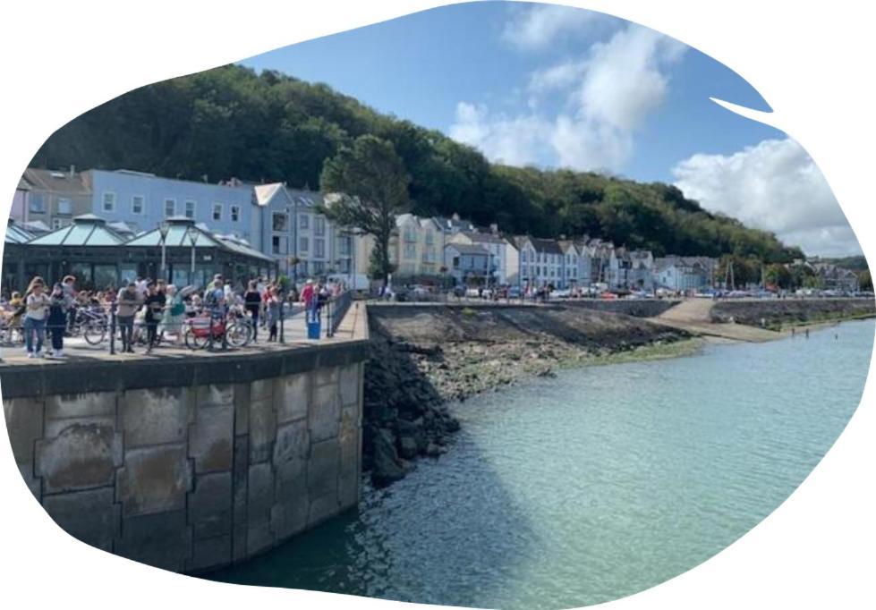 Fishermen's With Log Burner, 2 Bathrooms & Sea Views From Garden Terraces Holiday home The Mumbles